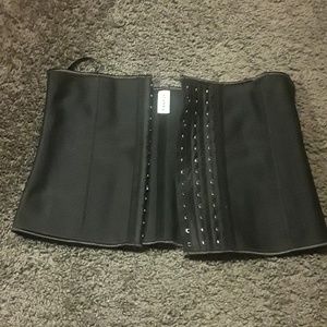 Waist trainer corset